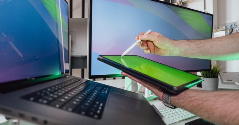herramientas de diseño sin Adobe usadas por profesionales en 2026